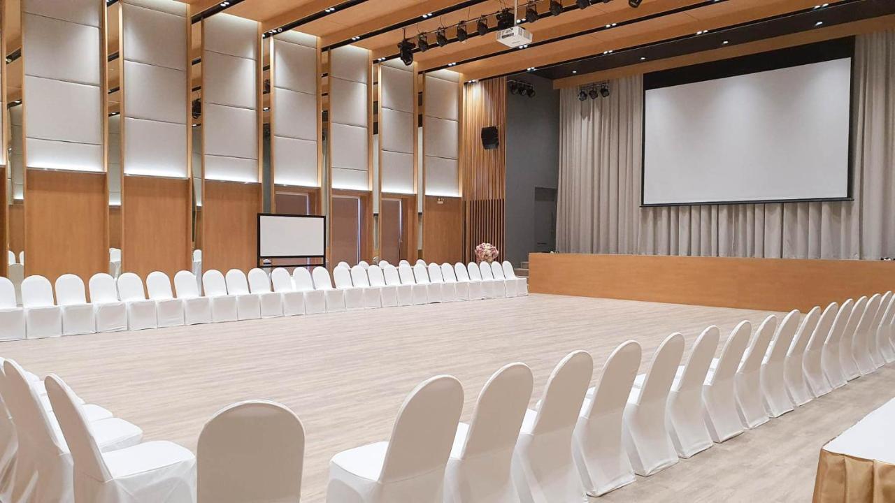 S.22 Hotel Suratthani Surat Thani Buitenkant foto