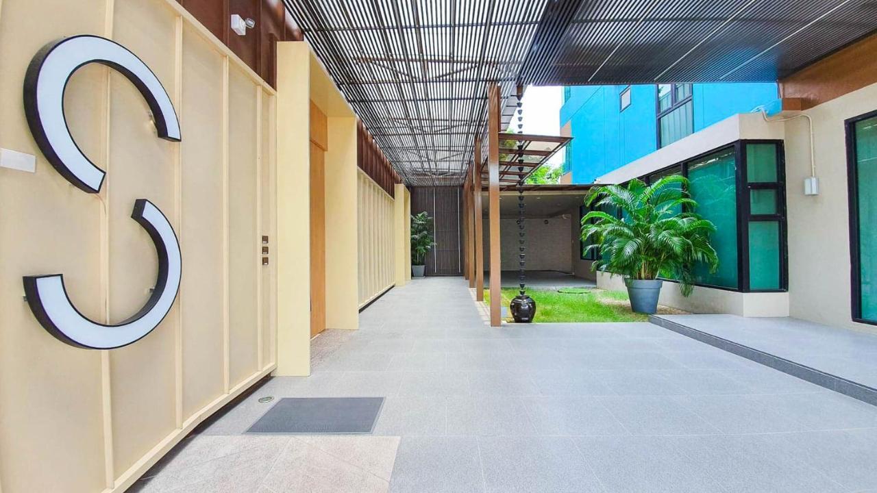 S.22 Hotel Suratthani Surat Thani Buitenkant foto
