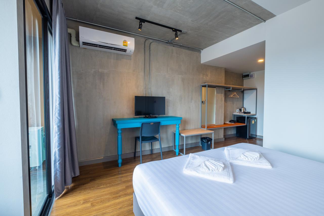S.22 Hotel Suratthani Surat Thani Buitenkant foto
